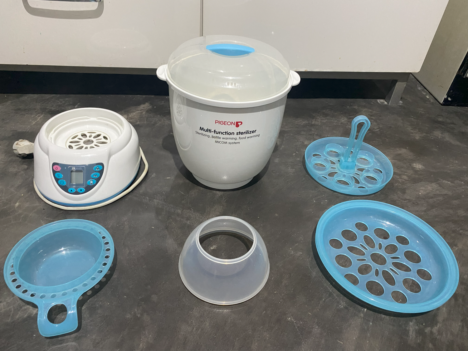 Sterilizer Pigeon